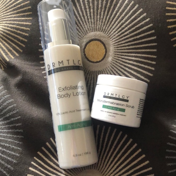 drmtlgy exfoliating body lotion